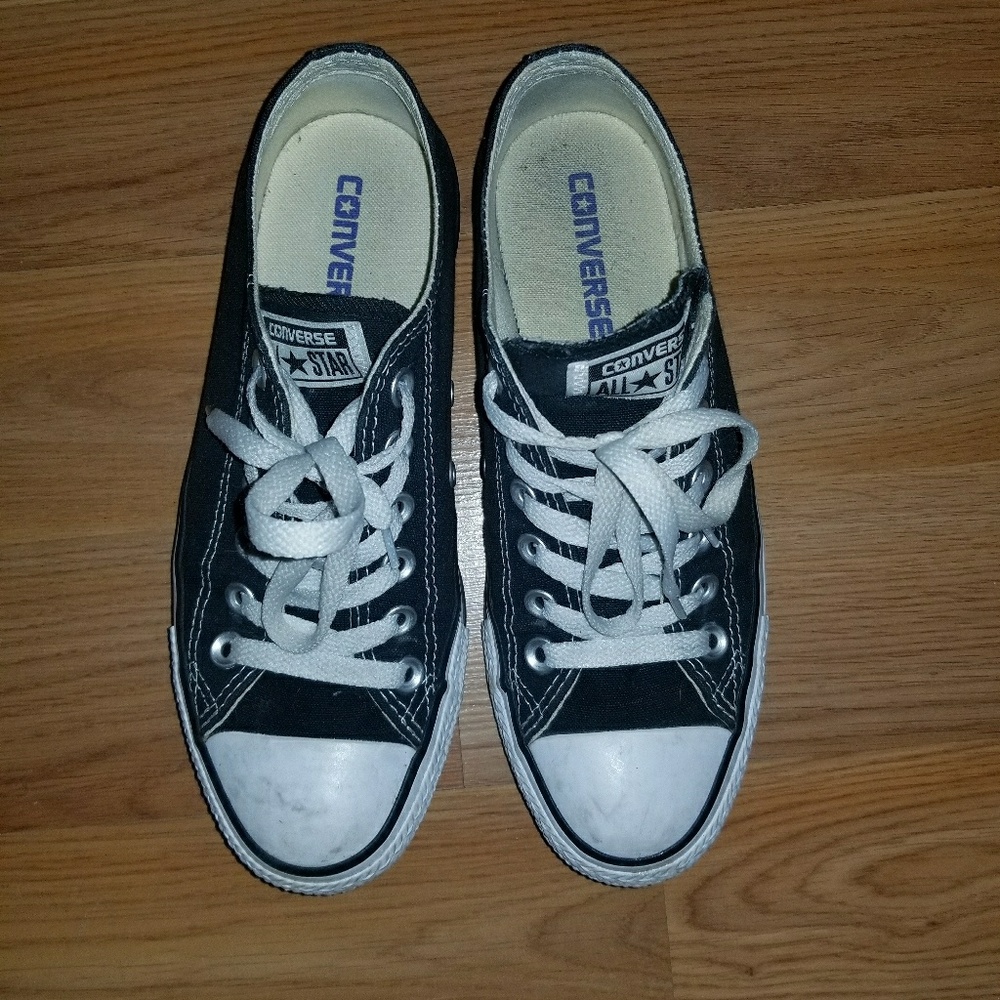 Black converse size 8
